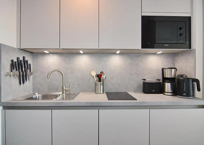 Metropol, Whg 251, Landseite Mit Inselblick 10og *